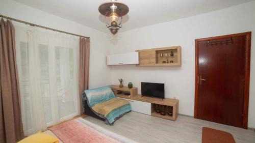 Virpazar Apartment | Apartments Petranovic