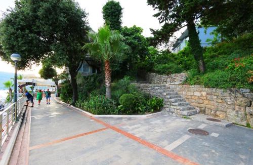 Herceg Novi Apartment | Apartments Port View