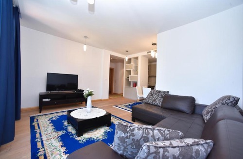 Maini Apartment | Apartments Richmond Delux