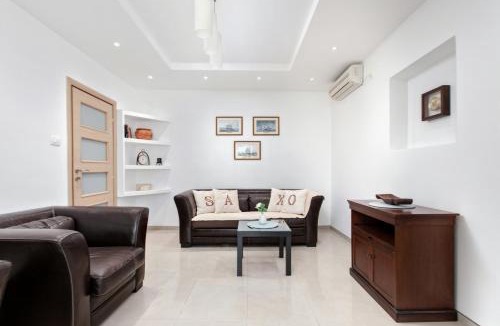 Prcanj Apartment | Apartments Saxo