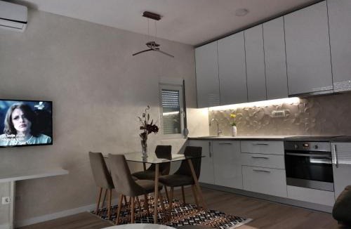 Tomicici Apartment | Apartments Tivat
