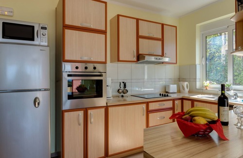 Utjeha Apartment | Apartments Utjeha (47501-A3) - Utjeha