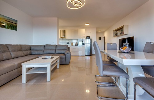 Utjeha Apartment | Apartments Utjeha (47501-A9) - Utjeha