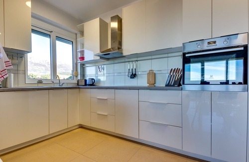 Utjeha Apartment | Apartments Utjeha (47501-A9) - Utjeha