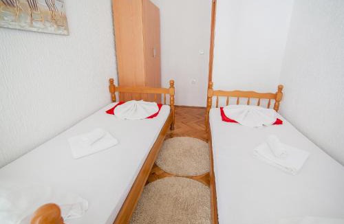 Kaluđerac Apartment | Apartments Viktorija