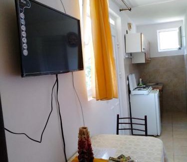 Sutomore Apartment | Apartments Vila Gerbera