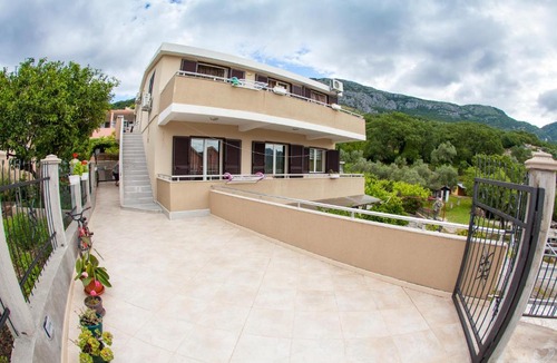 Kaluđerac Apartment | Apartments Vila Masha