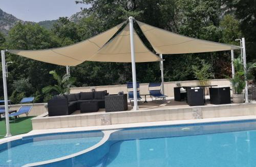 Orahovac Apartment | Apartments Villa Eden