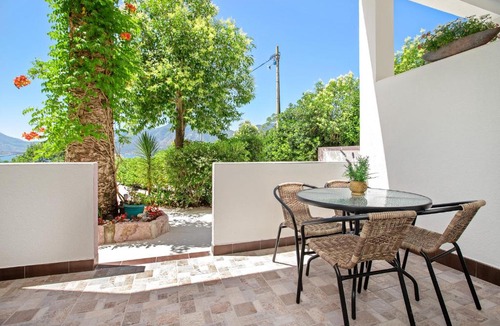 Orahovac Apartment | Apartments Villa Popovic
