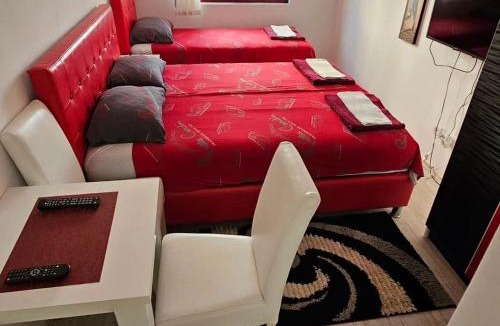 Dobra Voda House | Apartments Villa Royale