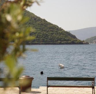 Perast Apartment | APARTMENTs VISIT PERAST