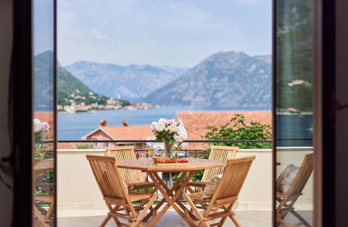 Dobrota Apartment | Apartments Vuckovic