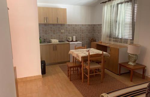 Bijeli do Apartment | Apartments Zvicer - Milica