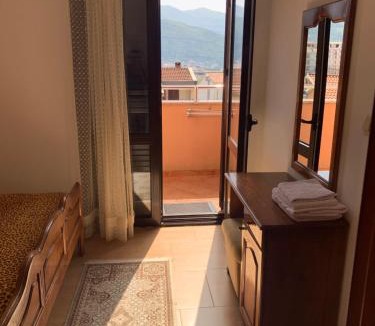 Bijeli do Apartment | Apartments Zvicer - Milica