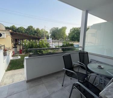 Keramoti Apartment | Aphrodite