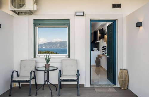 Kommeno Apartment | Apovrado Studios & Apartments by Konnect, Kommeno