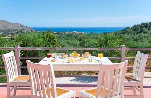 Mathes Villa | Aqua Blue Villa