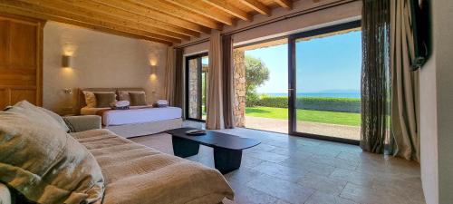 Pefkos Villa | Aquavisionaire Beach Front Villa