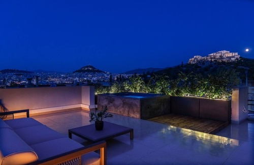 Thissio House | Architect’s Masterpiece Villa with Private Rooftop