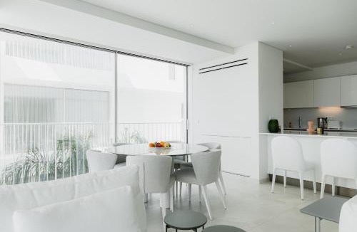 Voula Apartment | Architectural 3BR Luxury Oasis 3rd Floor in Voula