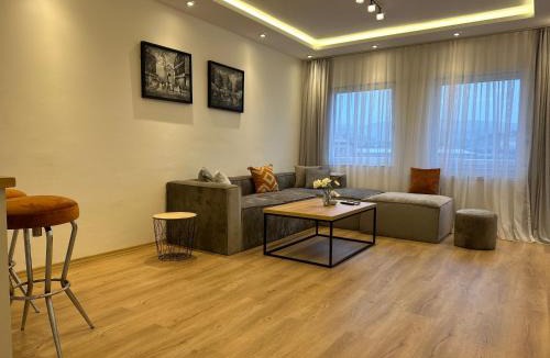 Kolovicë Apartment | Ariacityview