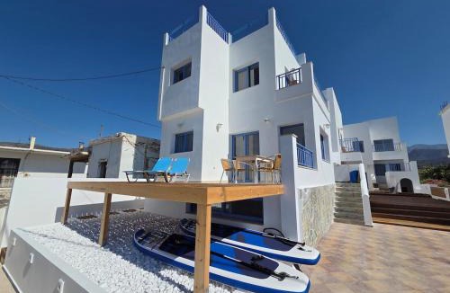 Milatos Beach Villa | Arie Waterfront House 10 Meters to the Water