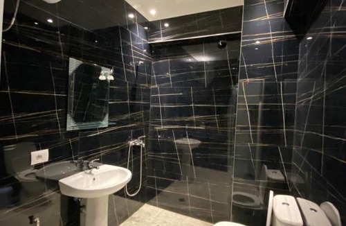 Qafe e Gjashtes Apartment | Arijon Rentals Apartaments 2022