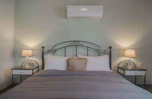 Lakones Apartment | Aris Apartments