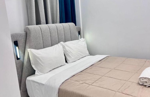 Monastiraki Apartment | Aris Monastiraki Suite by Zeussuites