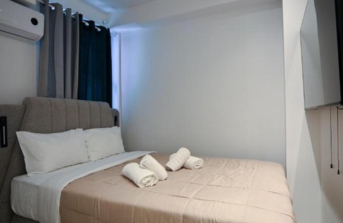 Monastiraki Apartment | Aris Monastiraki Suite by Zeussuites