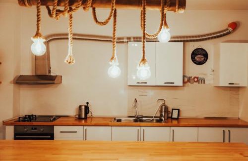 Tirana Hostel | ART Hostel