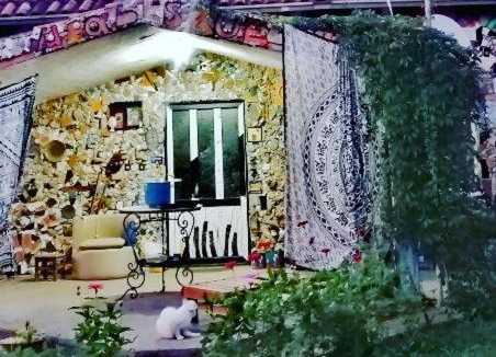 Pricelje House | Art-pop-jazz quest house Arabesque