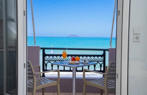 Neo Kalamaki Apartment | Artemis beach studios