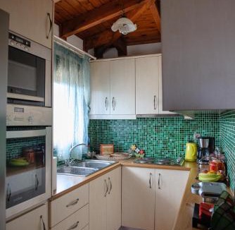 Spata-Artemida Apartment | Artemis Sunrise