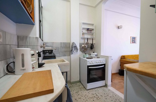 Attiki Apartment | Artistic Bright Apartment – Attiki Metro by ΜΡS