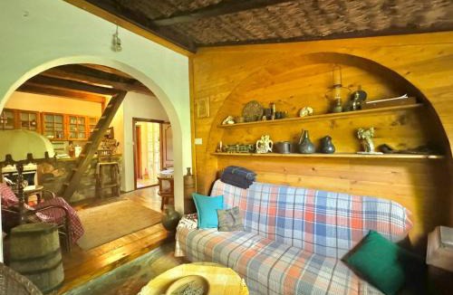 Donje Polje Apartment | Artistic Garden House