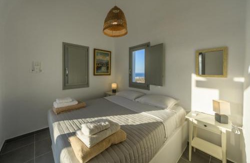 Finikia Villa | Astrea Suites Amazing View Finikia Villa