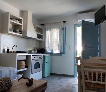 Donoussa House | Astrofegia guest house