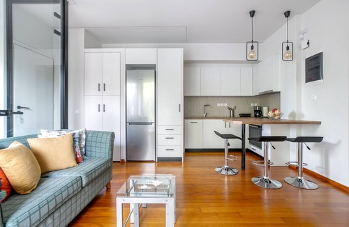 Alimos Apartment | Athena's South Apartment