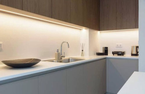 Elliniko Apartment | Athenean Pool Heaven