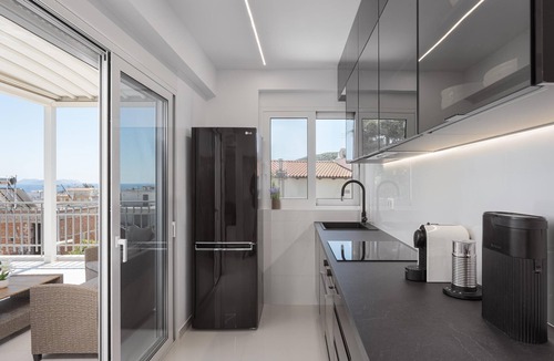 Varkiza Apartment | Athenian Riviera Penthouse Apartment