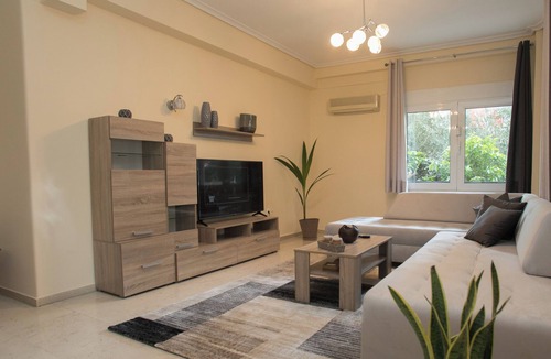 Palaio Faliro Apartment | ATHENIAN RIVIERA APARTMENT
