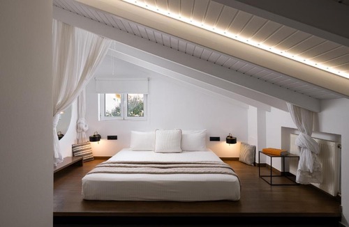 Neapoli Apartment | Athens Flair Suites