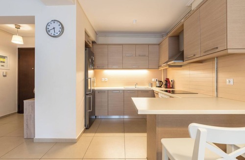 Athens Condo | Athens Patissia Lux Apartment Parking 300Mbps Balcony Metro