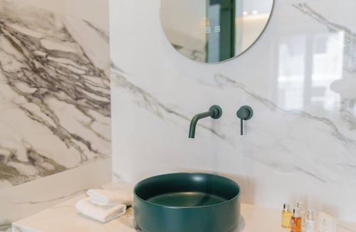 Monastiraki Hotel | ATHENS RETRO