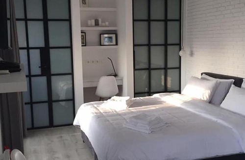 Atalanti Apartment | Athens View Loft - 06