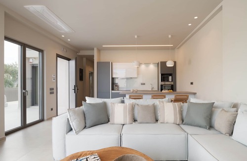 Kolymbari Villa | Athina Luxury Villa, with Pool & Walk to the Beach