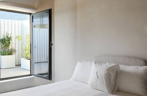 Monastiraki Apartment | Athinaidos Premium Quarters by K&K
