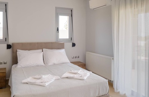 Petaloudes Villa | Atlas Villa