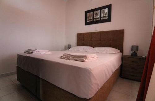 Oinousses Apartment | Aura of the Aegean Sea View House in Oinousses